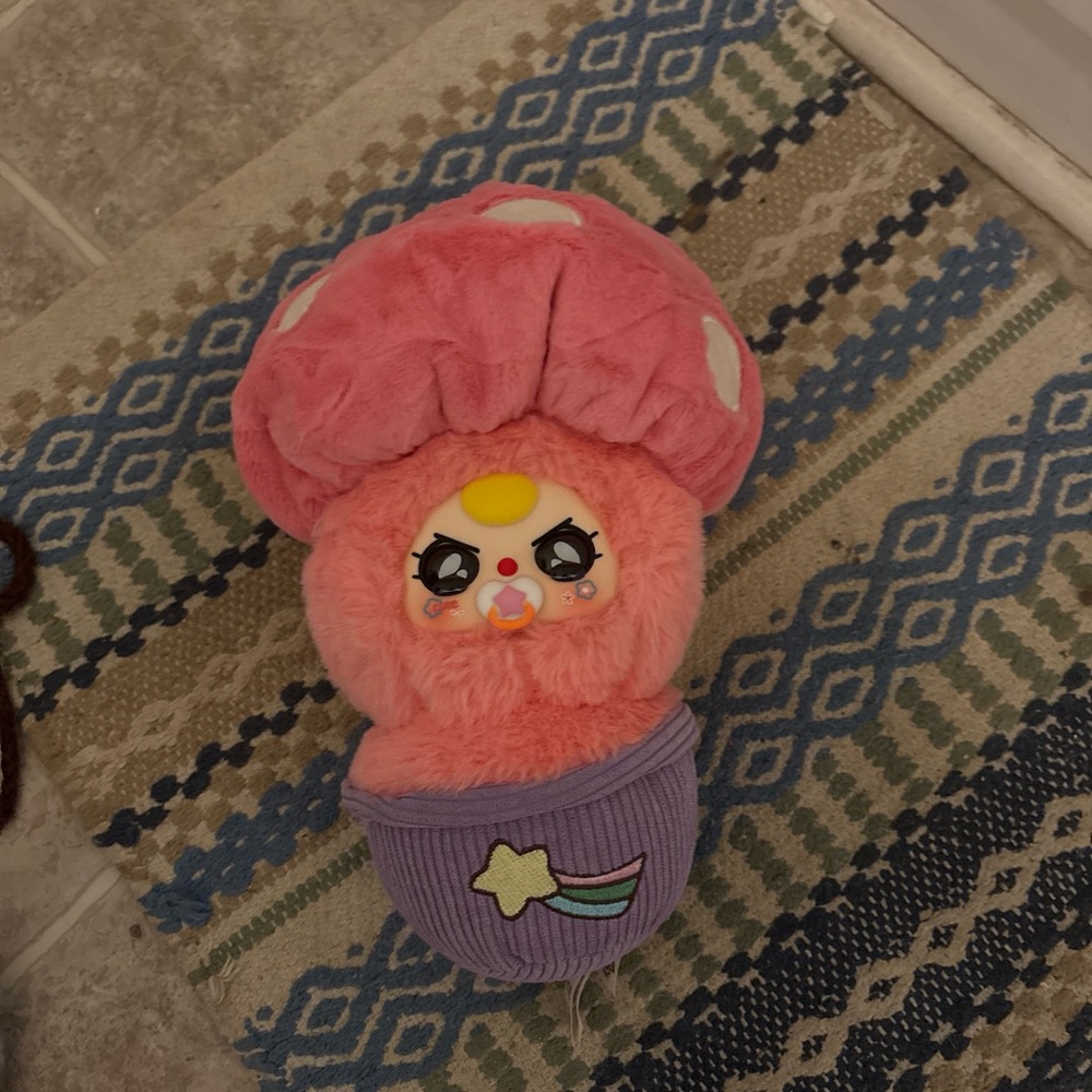 Baby Three Mushroom